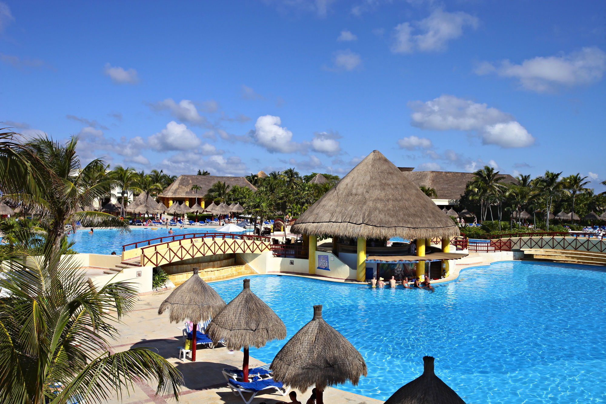 Bahia Principe Vacation Rentals - Quetzal - One-Bedroom Apartments Chacalal エクステリア 写真